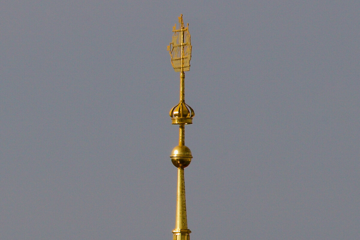 Кораблик на шпиле Главного Адмиралтейства.