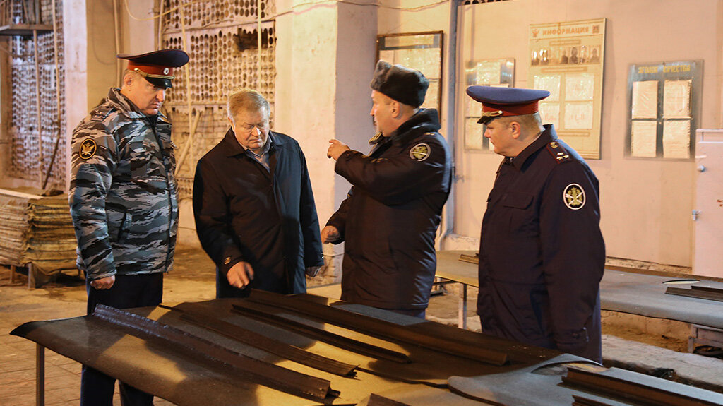 Лучкин зам губернатора брянской. Брянск ФСИН ИК-2. Форма УФСИН 2022. Герасимов УФСИН Брянск. ФСИН ИК 5.