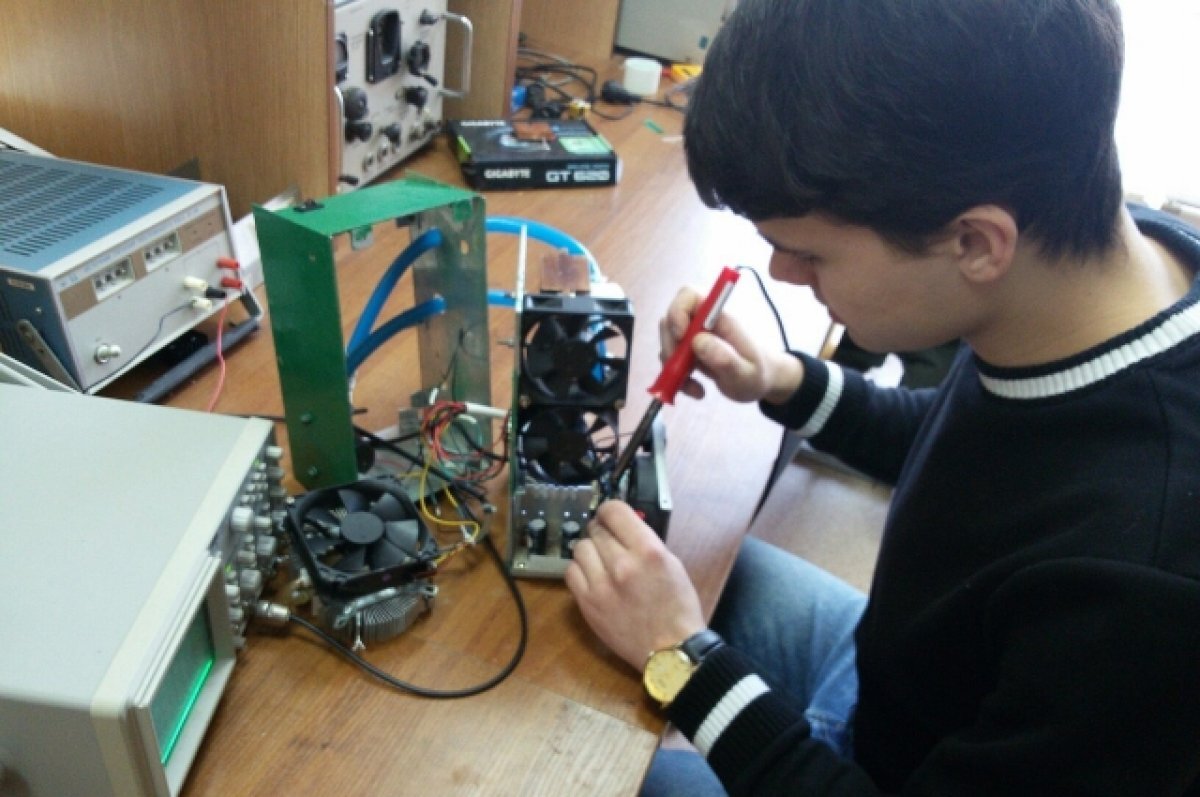    Дмитрий Богданов: «Мы смогли привлечь гранты на 173 млн рублей»