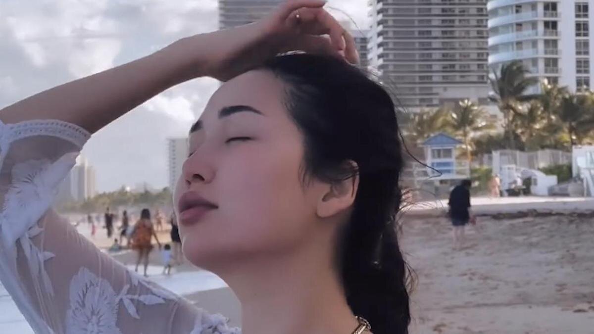    Айым Сейтметова:instagram.com/aiymsm