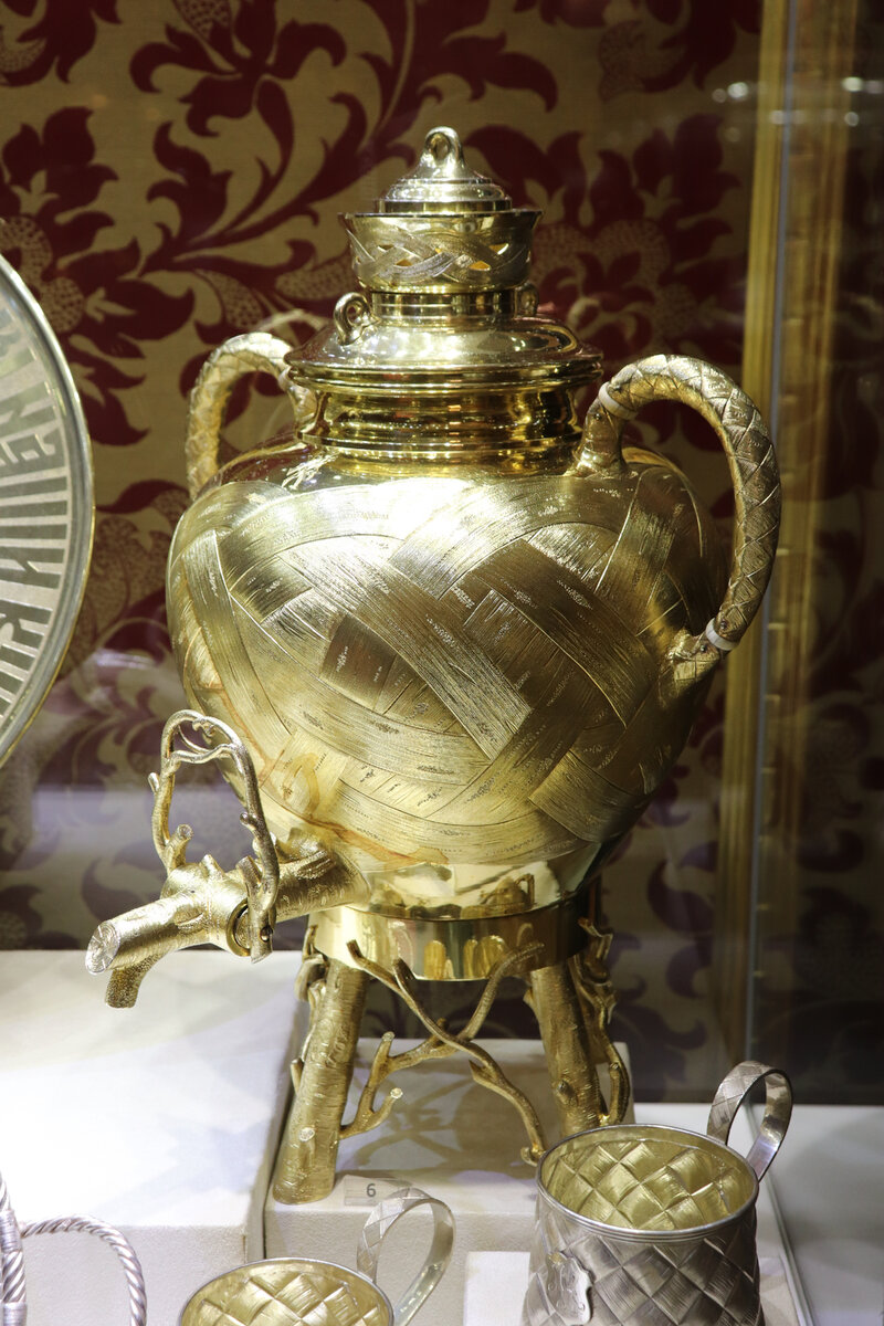 Самовар "из лыка" 