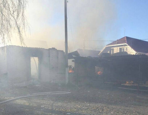 Последствия обстрела села Козинка в Белгородской области. Фото © T.me / vvgladkov