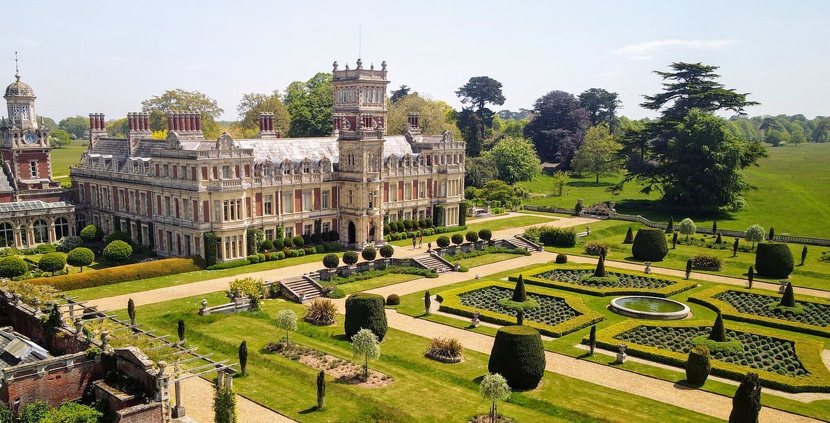 Дворец Somerleyton Hall.