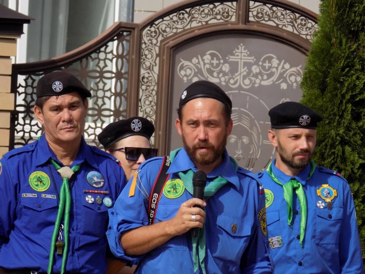 В КРУГЕ ДОБРА