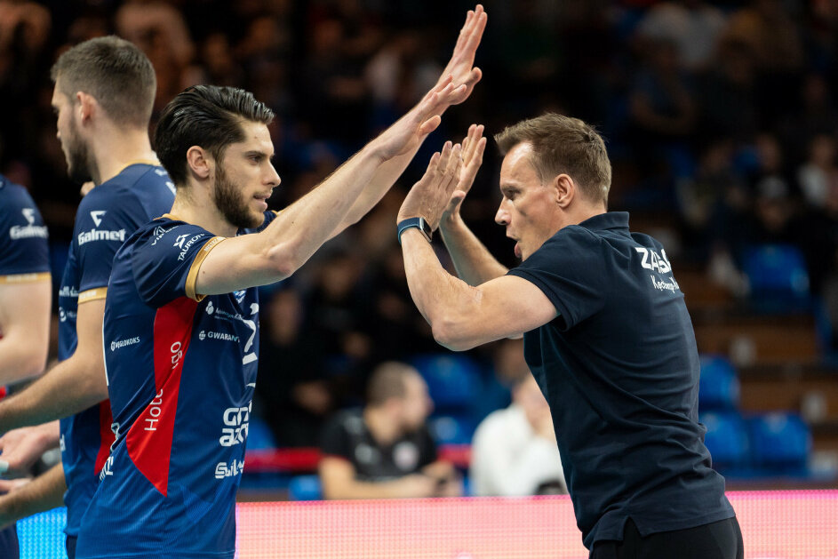 Александр Сливка и Туомас Саммелвуо / фото: cev.eu