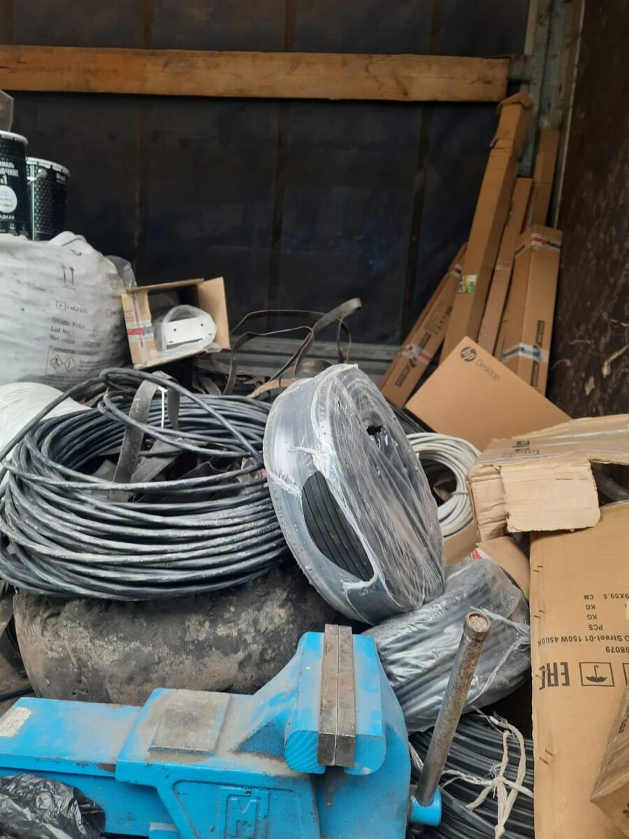  📷    В Новотроицке рабочие предприятия похитили имущество на сумму более 6 млн рублей Марина Шарт