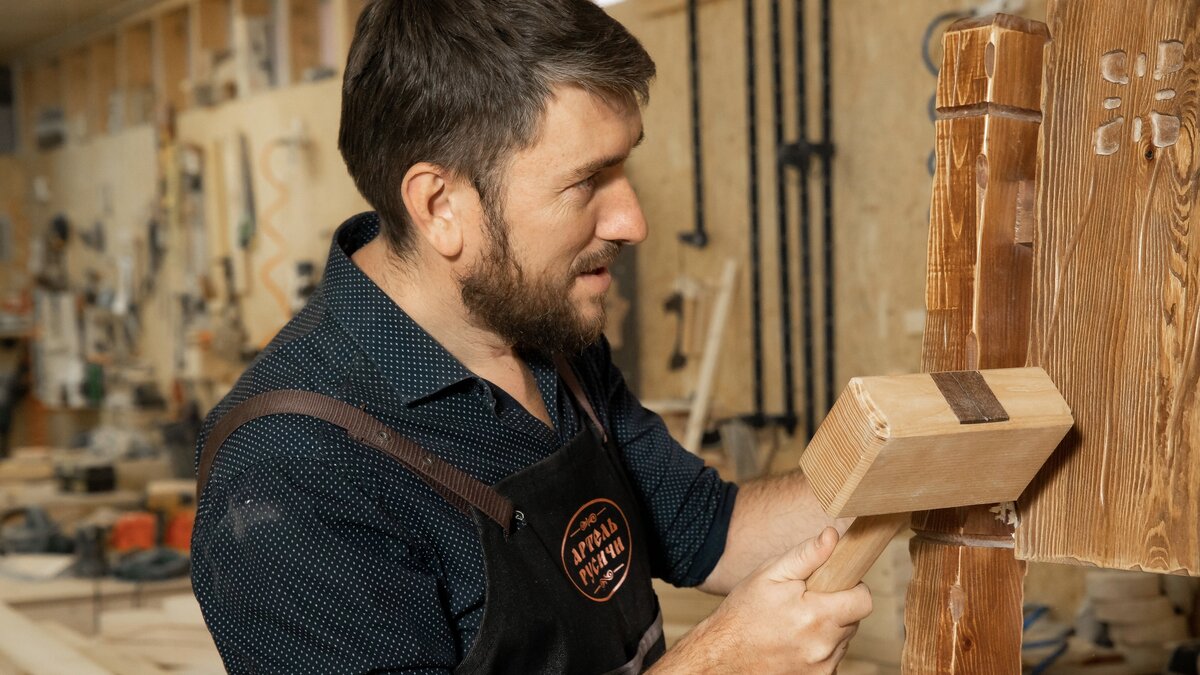 Иван Мордовин за любимым делом