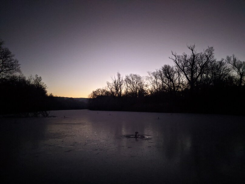 Встречаем первый рассвет зимы на речке!