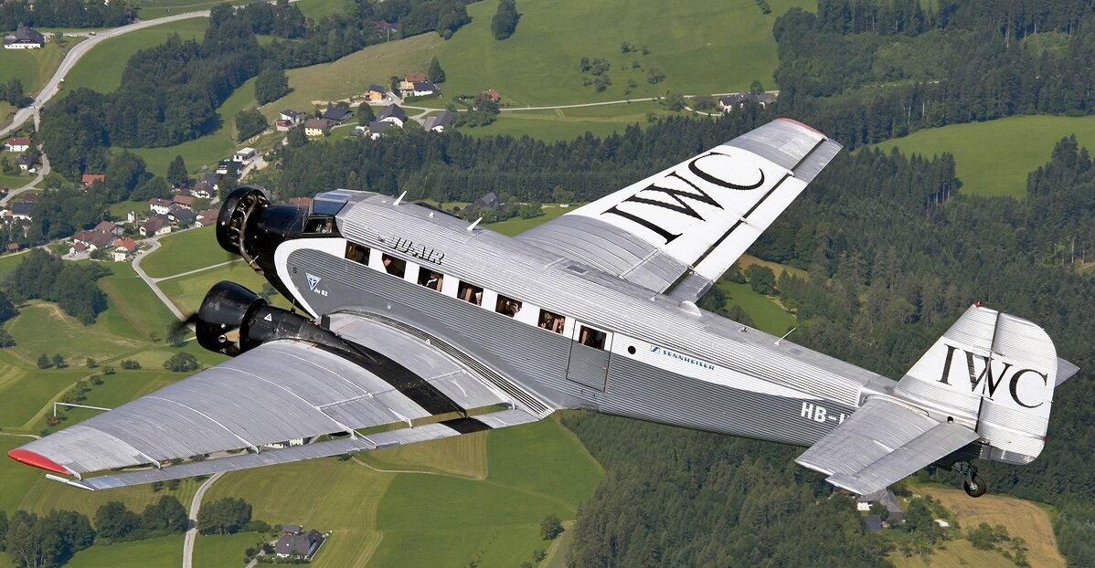 Junkers Ju-52 авиакомпании «JuAir». Начало эксплуатации - 1932 год