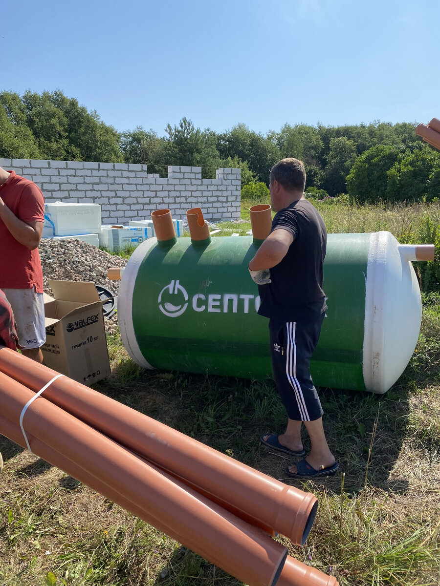 Водитель сломал отвод при транспортировке