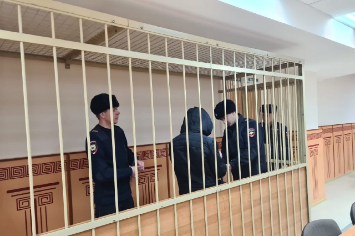    В Оренбурге продлили меру пресечения по делу об убийстве врача