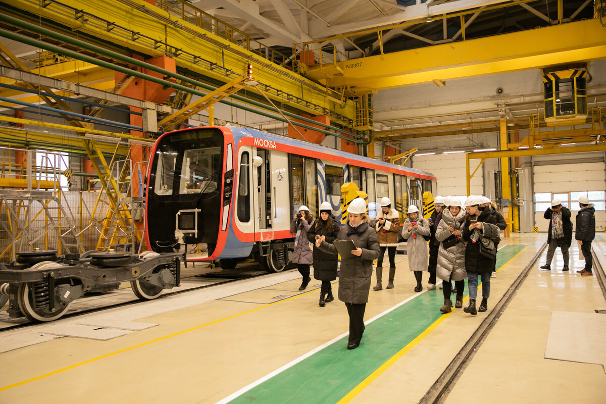 Метровагонмаш впервые принял участие в Дне без турникетов 🏭 | ТМХ |  МЕТРОВАГОНМАШ | Дзен