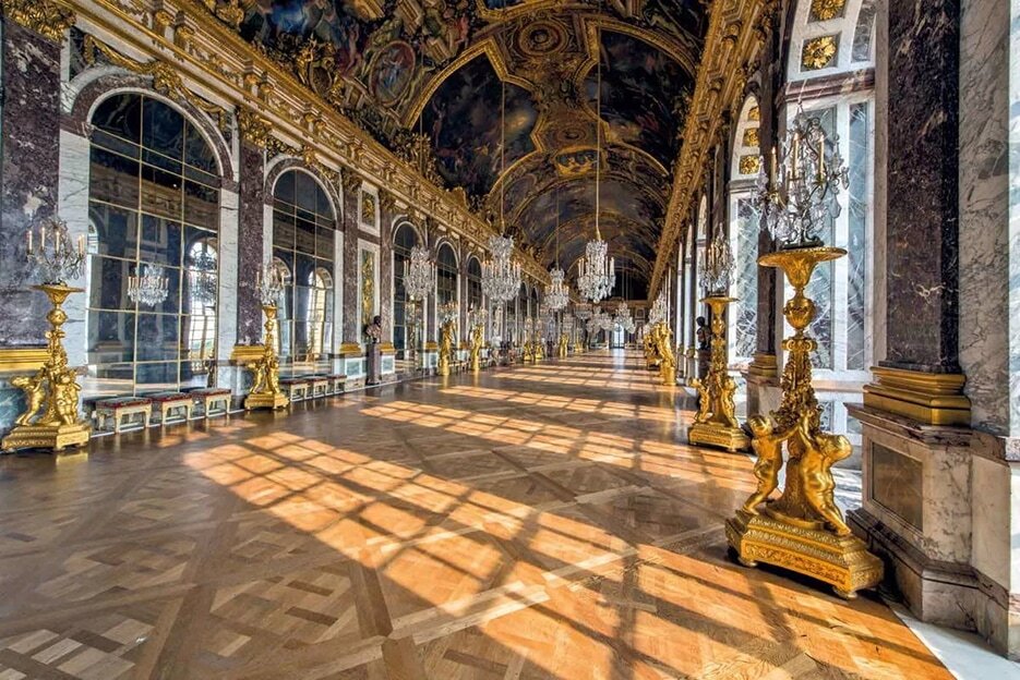Зеркальная галерея Версальского дворца - какой свет!