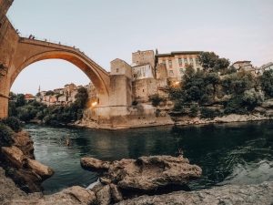    Фото: Steph Smith / unsplash.com Константин Бухтатов