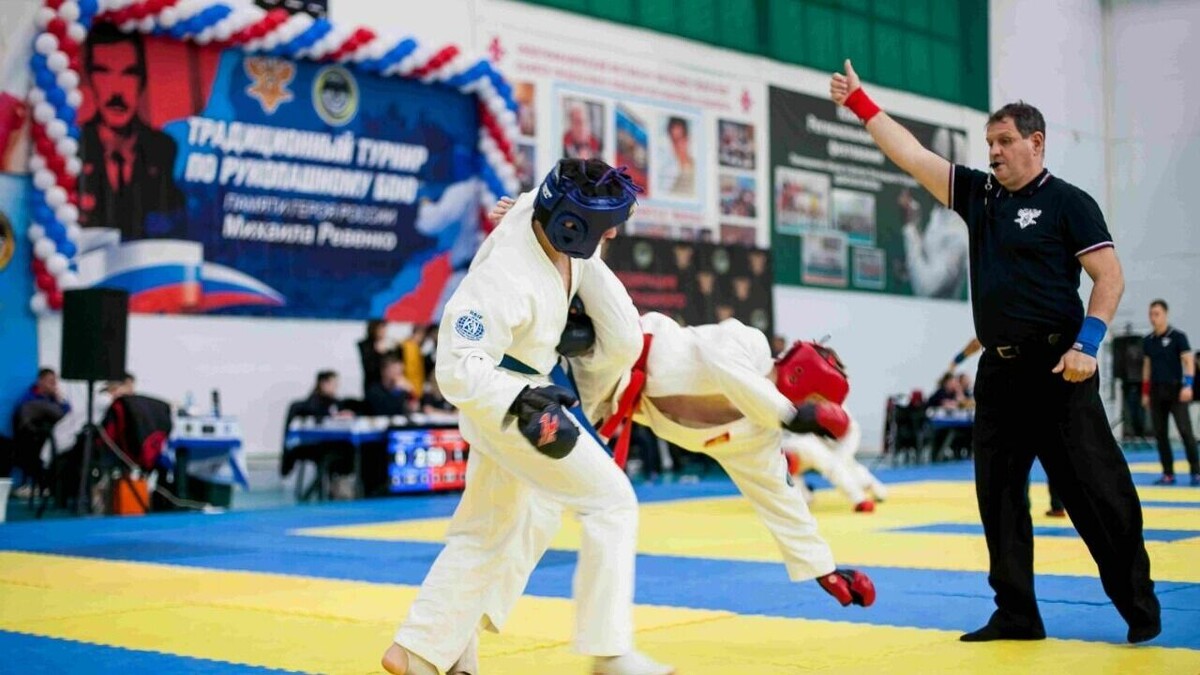     В Волгодонске при поддержке Ростовской атомной станции состоялось первенство Южного федерального округа по рукопашному бою, посвященное памяти волгодонца Героя России Михаила Ревенко.