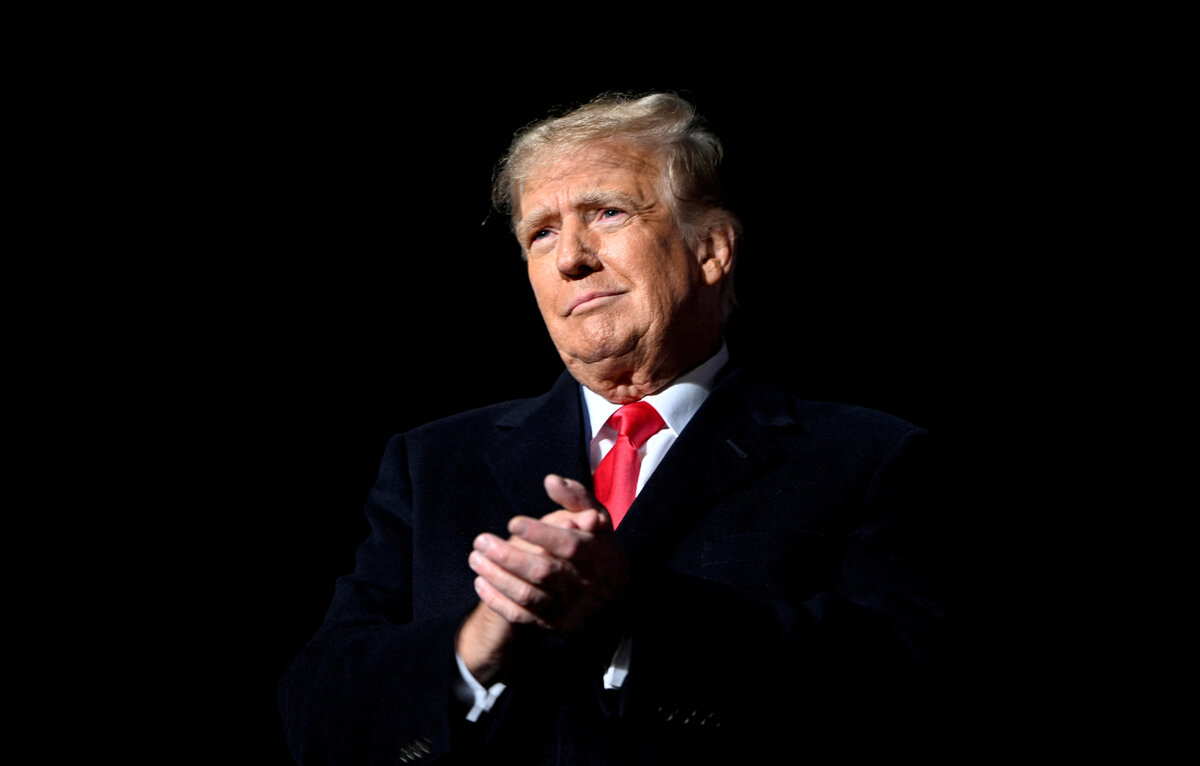    Дональд Трамп  REUTERS/Gaelen Morse