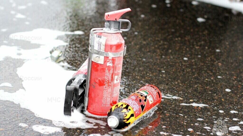     Два человека пострадали.