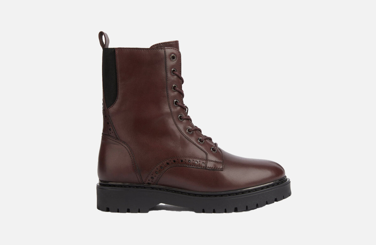    Ботинки GEOX, 16990 руб.