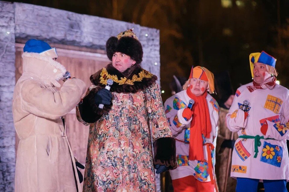     Зрителям показали сказочное представление Мария Бакланова