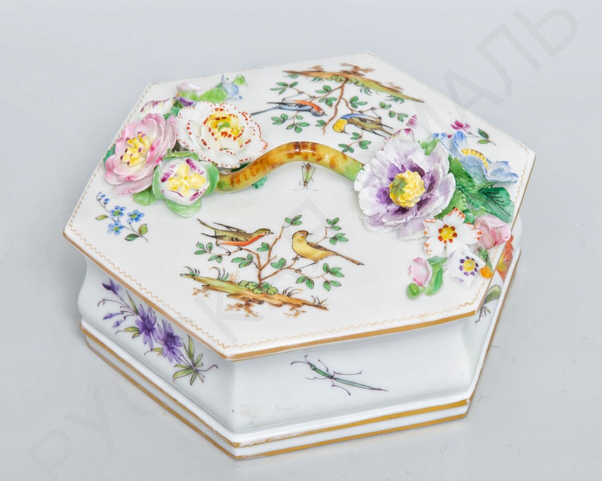    ,        ,  XIX . https://ru.bidspirit.com/