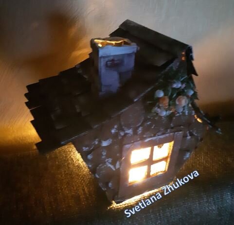 каменный домик-подсвечник