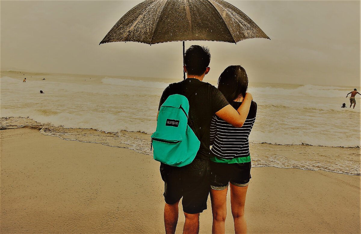 Будьте осторожны со случайными знакомствами.