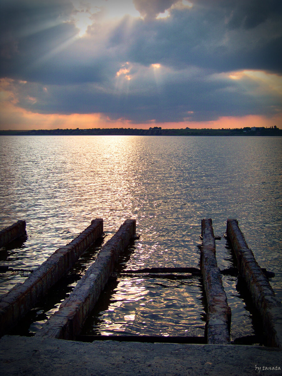 Фото того самого причала спустя 40 лет