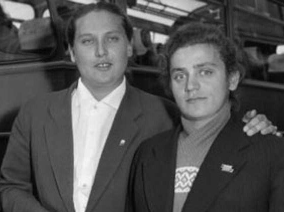 Фото: uzathletics.uz советские сестры-легкоатлетки, обладатели олимпийских золотых медалей - Тамара и Ирина Пресс