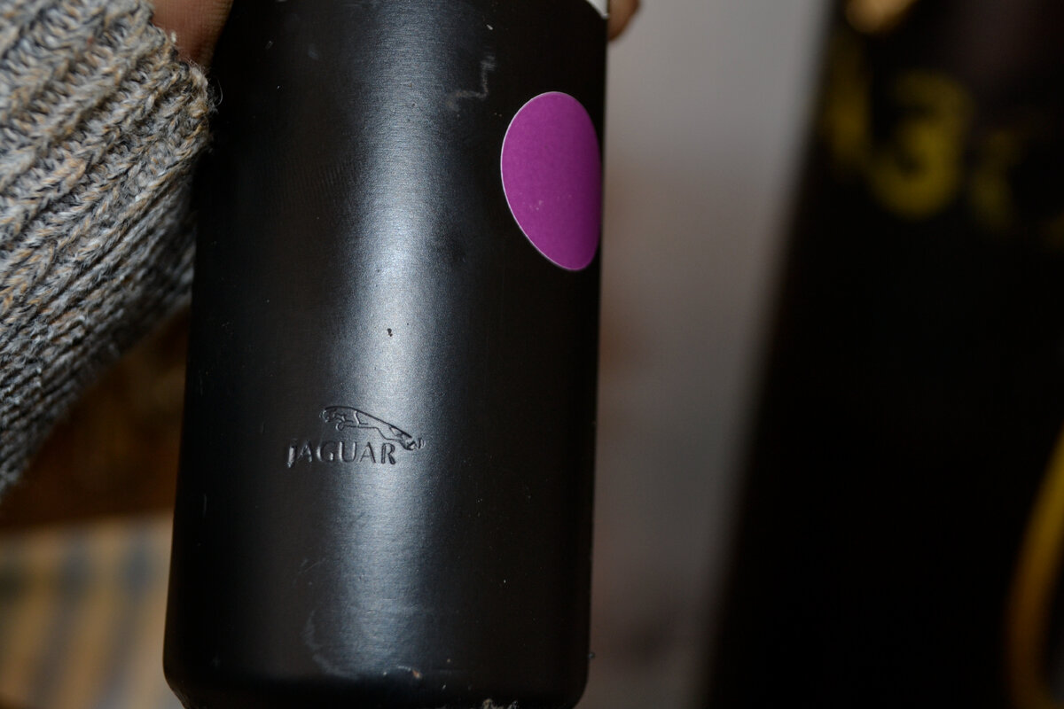 Оригинальные амортизаторы BILSTEIN устанавливаются на конвере JAGUAR XF