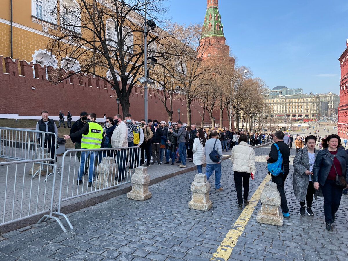 Почему в мавзолее нельзя