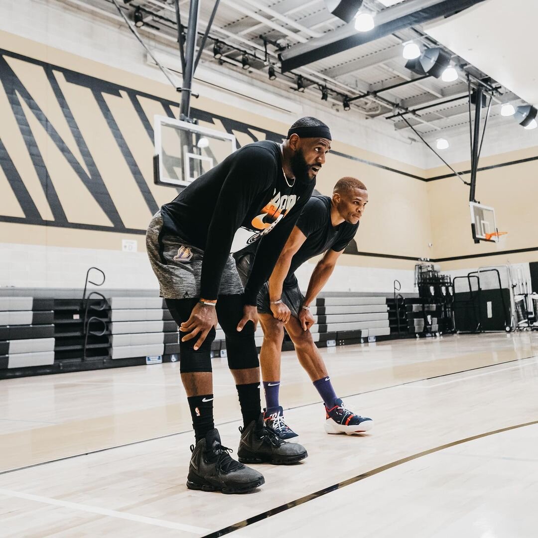 instagram / kingjames 