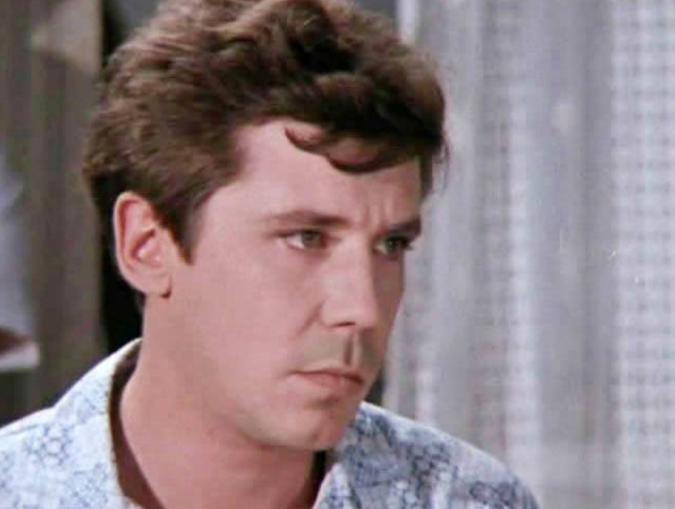 валерий рыжаков. валентин рыжаков. ларец марии медичи актеры. рыжаков, валерий николаевич. юркины рассветы актеры валерий рыжаков.