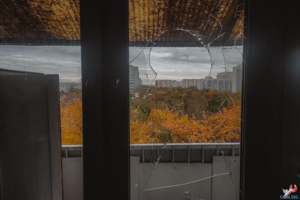 В Москве под снос идут даже девятиэтажные дома! Пробрался внутрь и ...