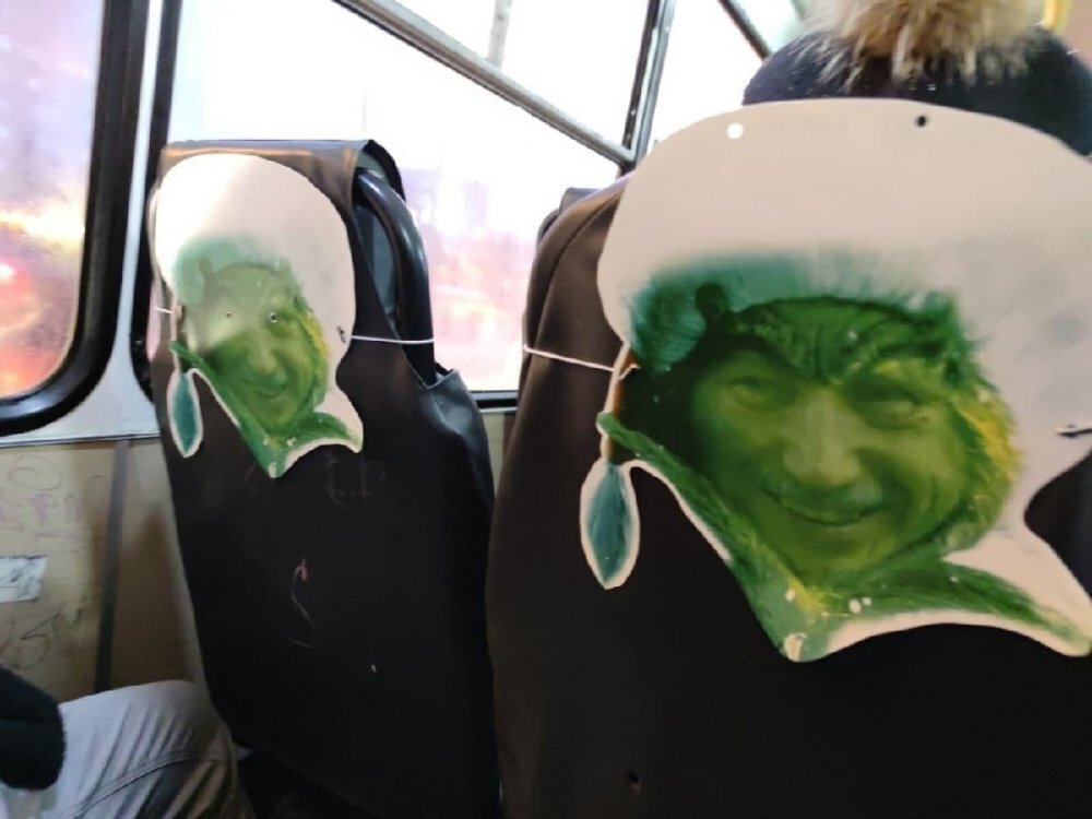 Акция "Беглов - похититель Рождества". Источник: ВК-группа "Молодой Петербург"