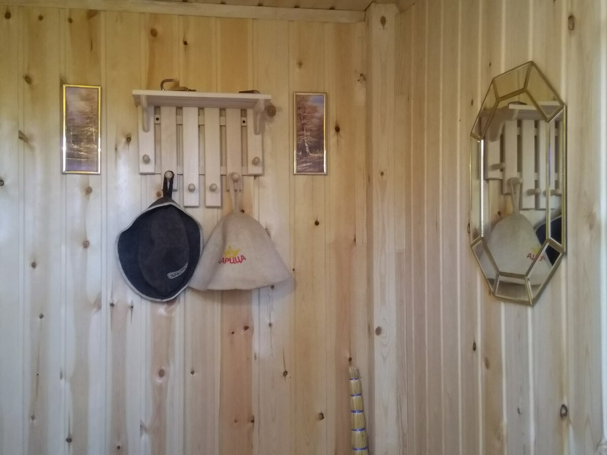 Фото автора. Предбанник на даче