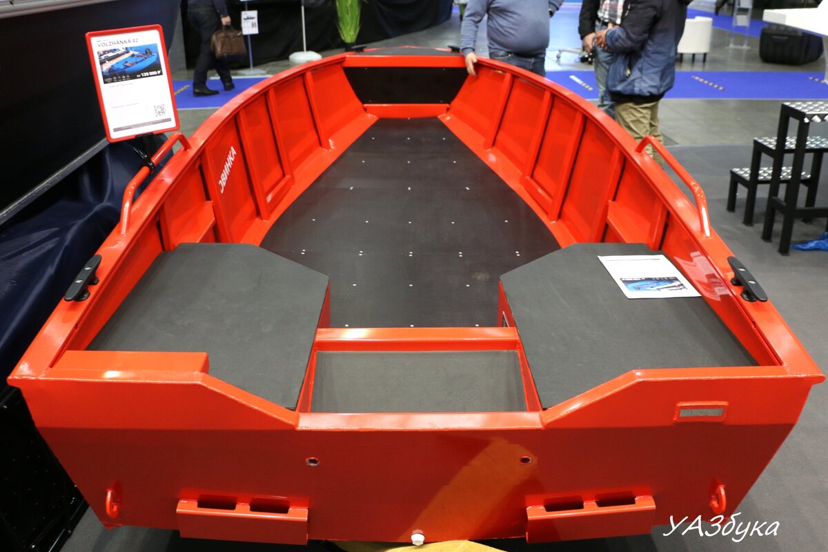 Лодка VOLZHANKA 42, модель 2021 года