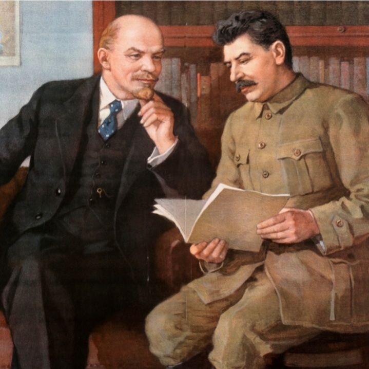 Владимир Ильич Ленин и Иосиф Виссарионович Сталин