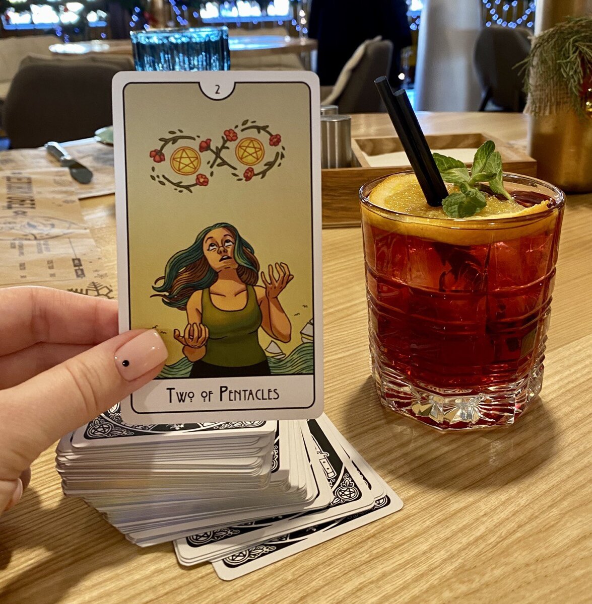 Колода Таро как правильно с ней работать?