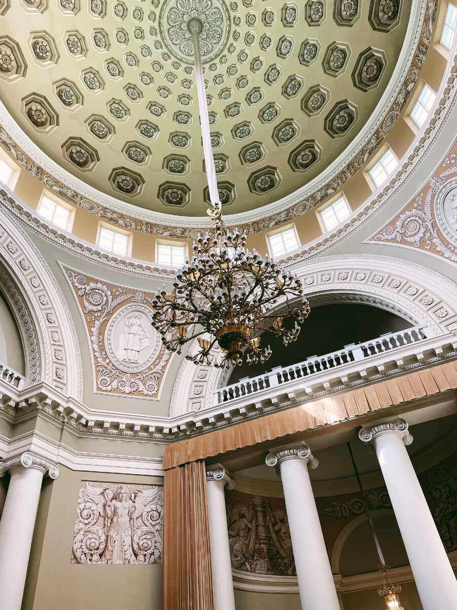 Купольный зал Таврического дворца
