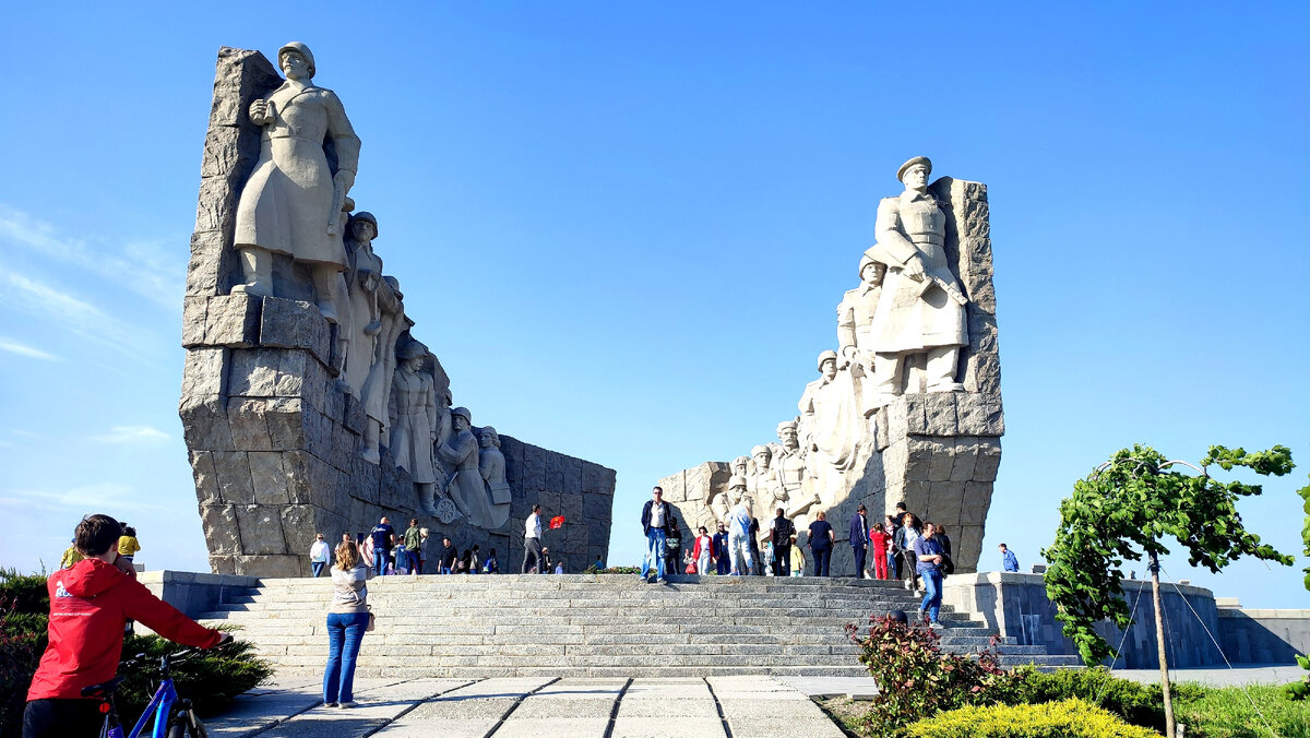 Самбекские высоты расстояние