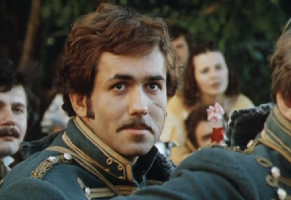 Кадр из кинофильма "О бедном гусаре замолвите слово", 1980 г., режиссер Эльдар Рязанов, сценаристы Григорий Горин, Эльдар Рязанов, композитор  Андрей Петров (скриншот)