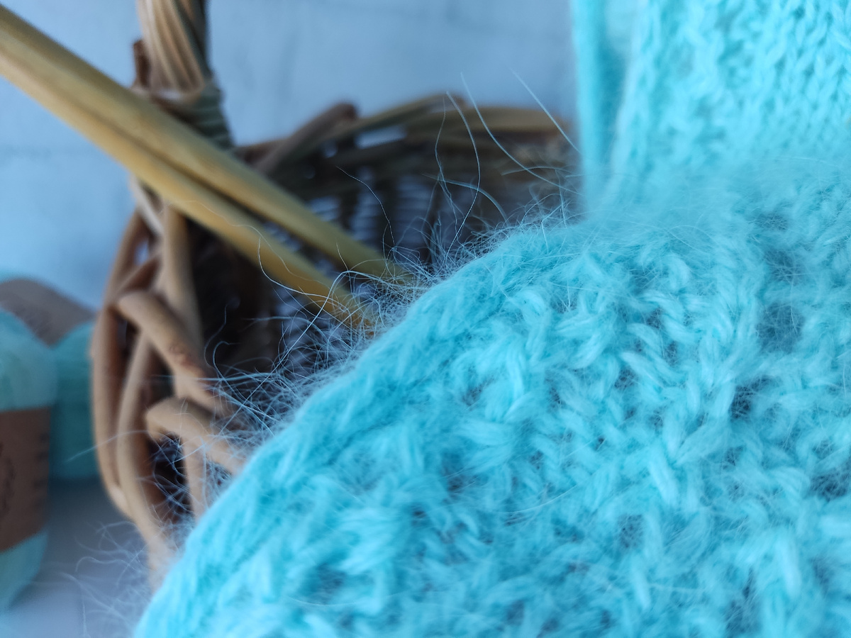 Связан из пряжи: Wool Sea Rabbit angora