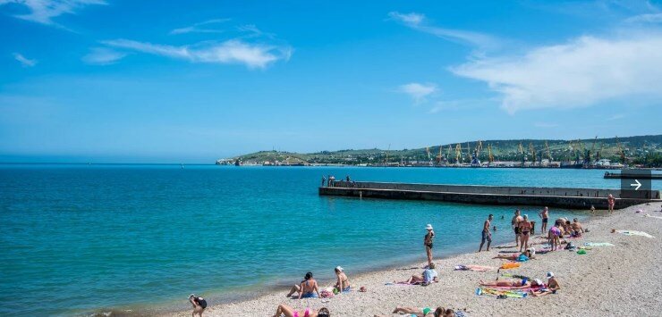 Пляж Учкуевка. Крым