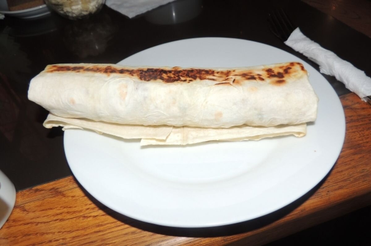    В Перми из-за миграционных нарушений закрыли кафе «Шаверма №1»