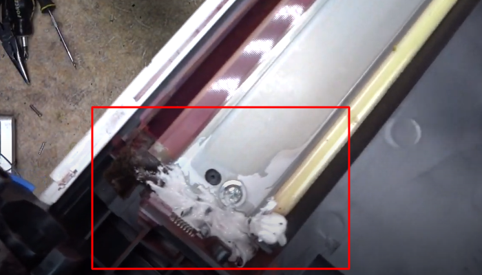 Фото 74. Придерживаем бушинг