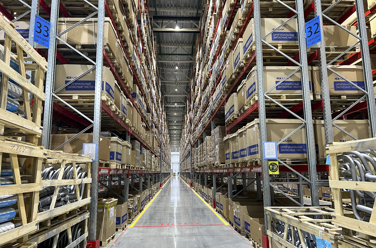    Складской комплекс Lecar в Твери   
Motor.ru