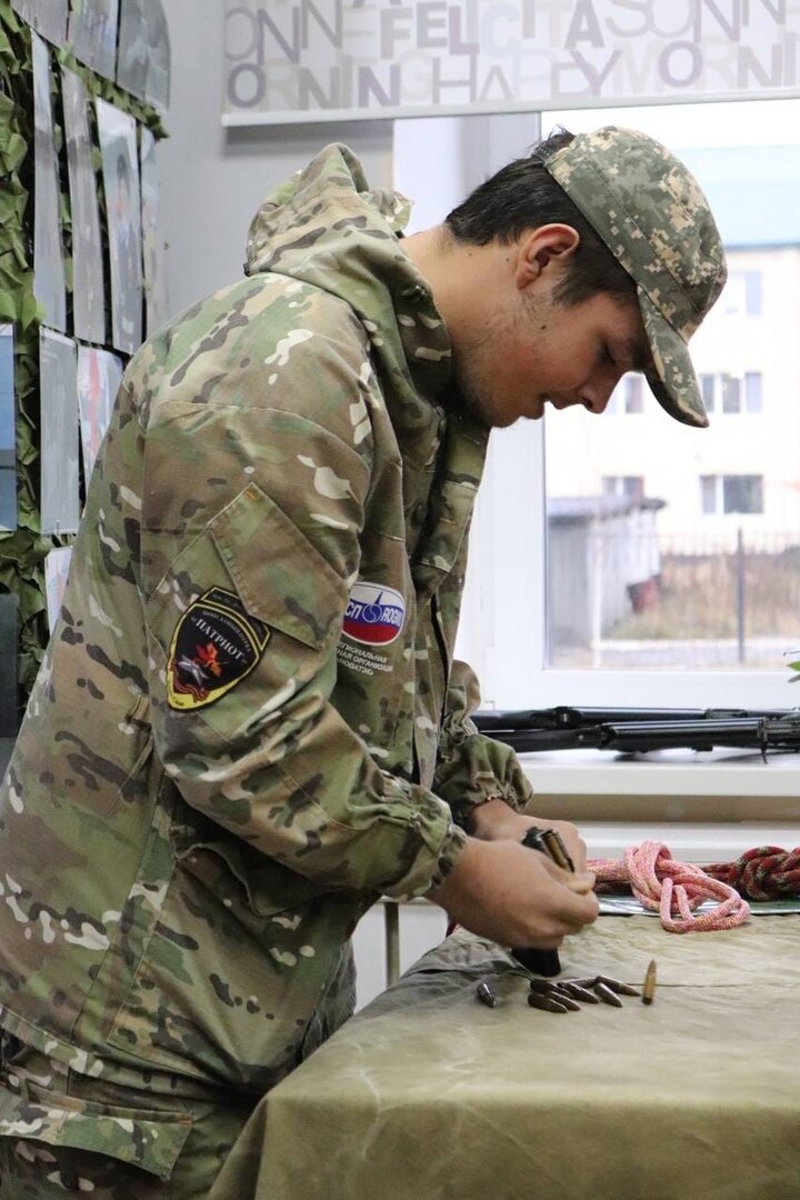    В Пуровском районе возродят начальную военную подготовку молодежи