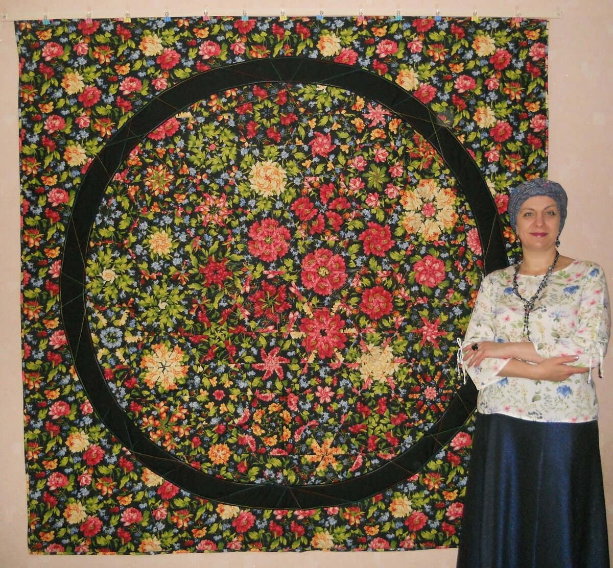 Анна Глазунова "В ночном саду горит звезда..." покрывало на кровать. размер 215×215 см 