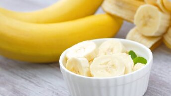 Использовать бананы, 11 необычных способов.
