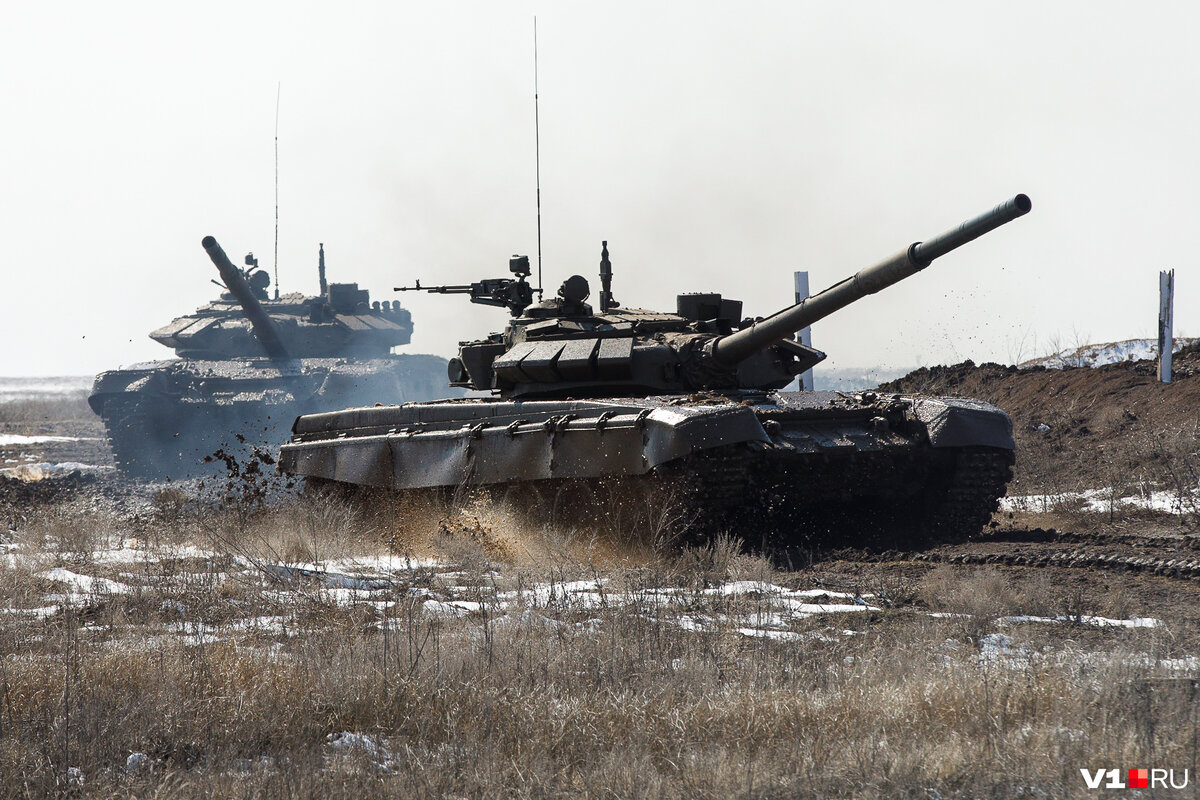     Украине пообещали передать танки    
 Фото: Алексей Волхонский / V1.RU